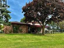 3596 HEMLOCK AVENUE | Windsor Ontario | Slide Image Three
