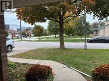 3596 HEMLOCK | Windsor Ontario | Slide Image Five