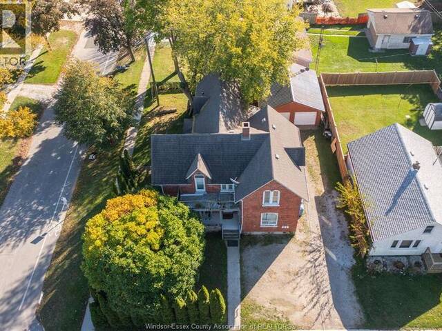 60 SETTERINGTON STREET Leamington Ontario, N8H 1T3 - 5 Bedrooms Home For Sale