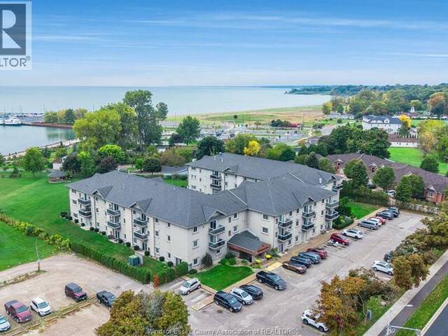 44 Robson ROAD Unit# 307 Leamington Ontario, N8H 5E4 - 2 Bedrooms Waterfront Condo For Sale