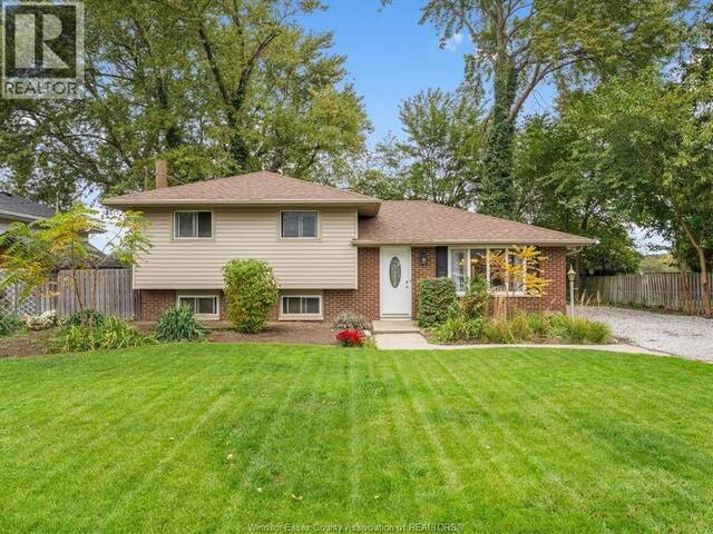 445 Victory LaSalle Ontario, N9J 1V8 - 3 Bedrooms Waterfront Home For sale