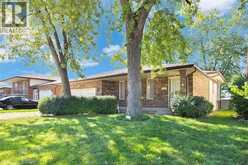 1613 EVERTS | Windsor Ontario | Slide Image One