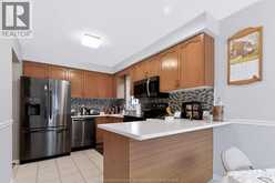 43 SPRINGVIEW DRIVE | Brampton Ontario | Slide Image Eighteen