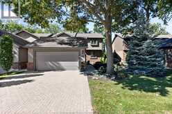 21 FAIRWAY CRESCENT | Amherstburg Ontario | Slide Image Three