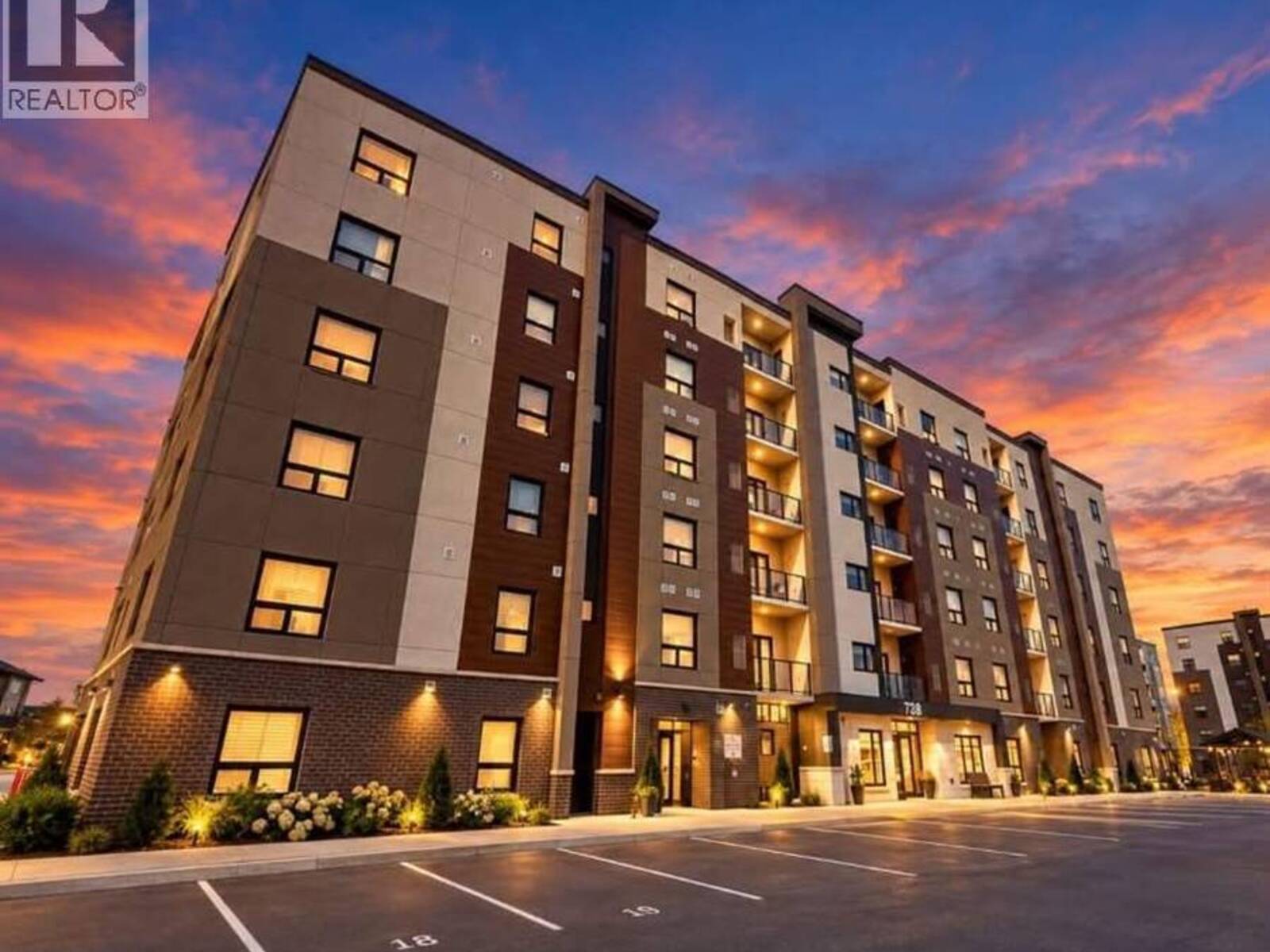 728 BROWNSTONE Unit# 206, Windsor, Ontario N9K 0C4