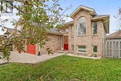 2820 Wildberry CRESCENT | Tecumseh Ontario | Slide Image Two