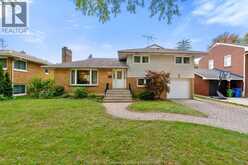 2759 ROCKWELL BOULEVARD | Windsor Ontario | Slide Image Three