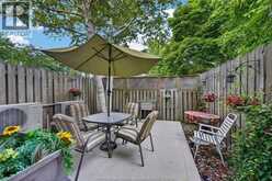 6430 THORNBERRY | Windsor Ontario | Slide Image Nine