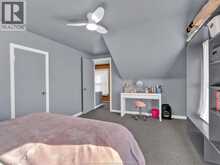 1030 FAIRVIEW BOULEVARD | Windsor Ontario | Slide Image Twenty-one