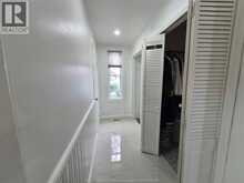 947 ELSMERE | Windsor Ontario | Slide Image Fifteen