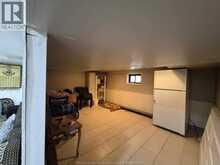 947 ELSMERE | Windsor Ontario | Slide Image Eighteen