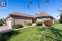 1353 IMPERIAL CRESCENT | Windsor Ontario | Slide Image Five