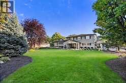 375 RUSSELL WOODS DRIVE | Tecumseh Ontario | Slide Image Forty-two