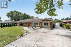 2767 BUCKINGHAM | Windsor Ontario | Slide Image Three