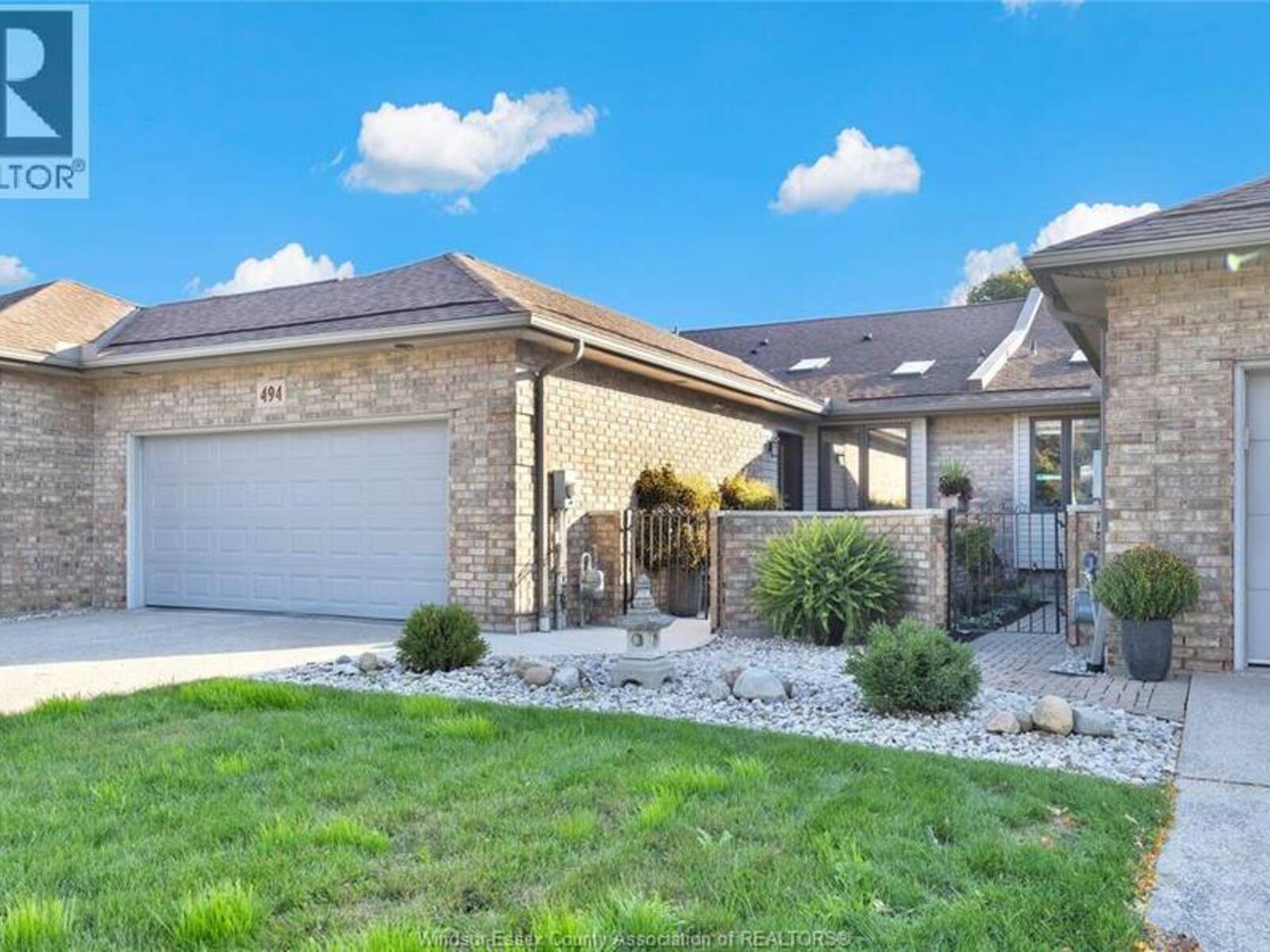 494 MARTINIQUE AVENUE, Windsor, Ontario N8P 1G6