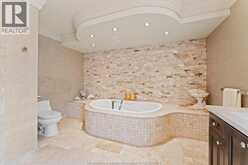 2003 SERENITY CIRCLE | LaSalle Ontario | Slide Image Twenty-eight