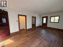 410 CAROLINE | Windsor Ontario | Slide Image Eight