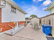 9975 HOLLY CRESCENT | Windsor Ontario | Slide Image Thirty-six