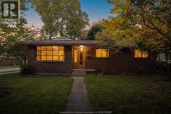 2997 ST PATRICK'S DRIVE | Windsor Ontario | Slide Image Thirty-seven