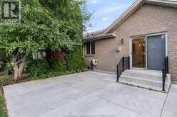 1487 IMPERIAL CRESCENT | Windsor Ontario | Slide Image Twenty-eight