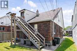 906 Elsmere | Windsor Ontario | Slide Image Thirty