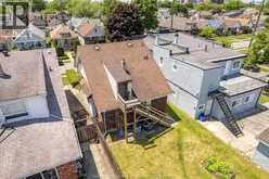 906 Elsmere | Windsor Ontario | Slide Image Thirty-two