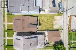 906 Elsmere | Windsor Ontario | Slide Image Thirty-five