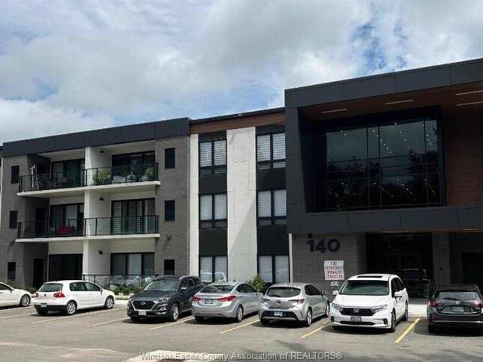 140 MAIN STREET East Unit# 209, Kingsville, Ontario N9Y 1A6