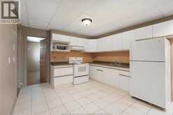 2314 ST CLAIR AVENUE | Windsor Ontario | Slide Image Twenty-eight