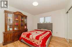 3444 HEMLOCK | Windsor Ontario | Slide Image Sixteen