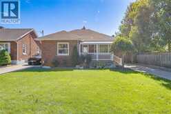 150 PRINCE ARTHUR AVENUE | Chatham Ontario | Slide Image Forty-seven
