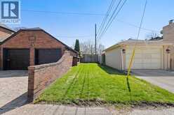 2203 VICTORIA AVENUE | Windsor Ontario | Slide Image Thirty