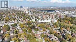 2203 VICTORIA AVENUE | Windsor Ontario | Slide Image Thirty-two