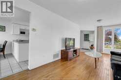 948 LEMONWOOD | Windsor Ontario | Slide Image Eight