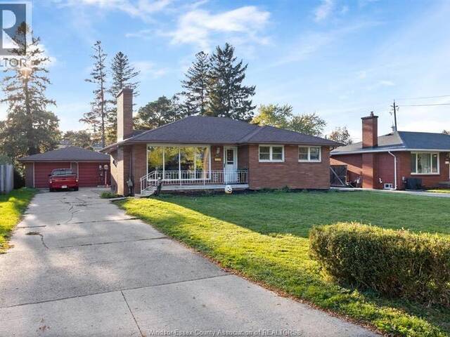 2417 DANDURAND Windsor Ontario, N9E 2E1 - 3 Bedrooms Home For Sale