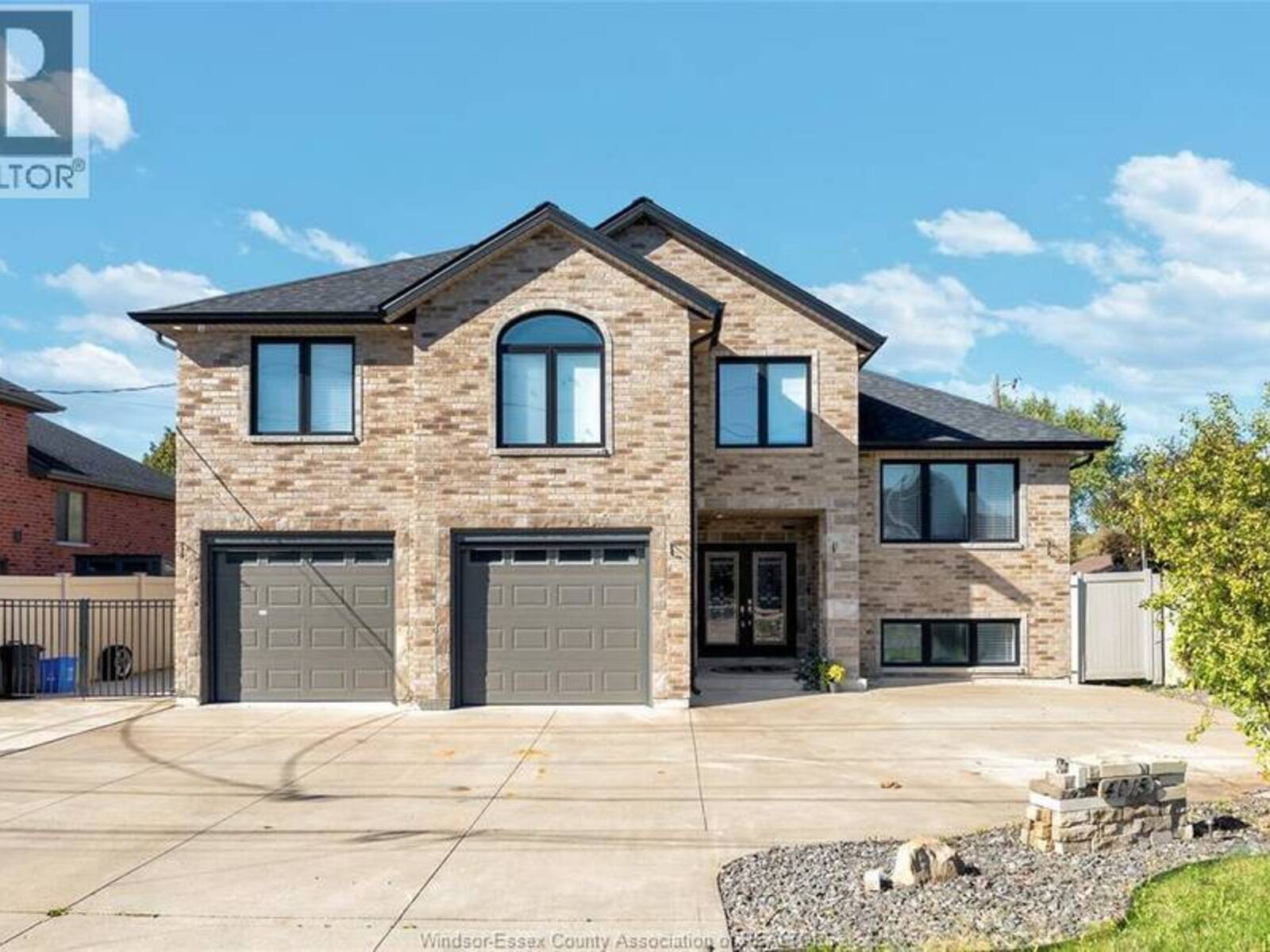 4015 SIXTH CONCESSION, Windsor, Ontario N9G 1S6