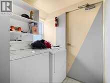 401 PARENT | Windsor Ontario | Slide Image Thirty