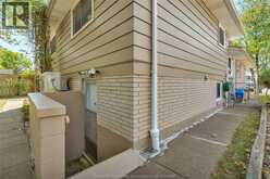 2664 RIVARD | Windsor Ontario | Slide Image Twenty-nine