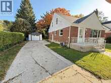 2870 ALEXANDRA AVENUE | Windsor Ontario | Slide Image Five