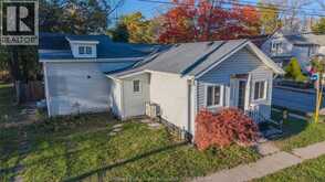 179 Colborne | Chatham Ontario | Slide Image Four