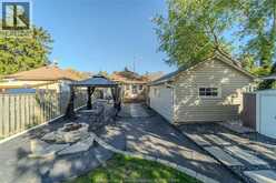 1601 South Cameron | Windsor Ontario | Slide Image Twenty-eight