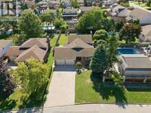 12091 OLIVER | Tecumseh Ontario | Slide Image Forty-eight
