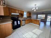 643 HILDEGARDE | Windsor Ontario | Slide Image Six