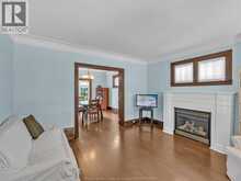1154 PARENT AVENUE | Windsor Ontario | Slide Image Seven