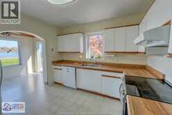 9906 RIVERSIDE DRIVE East | Windsor Ontario | Slide Image Nineteen