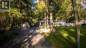 1275 TANGLEWOOD | LaSalle Ontario | Slide Image Thirty-seven