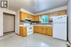 2666 LAUZON | Windsor Ontario | Slide Image Nine