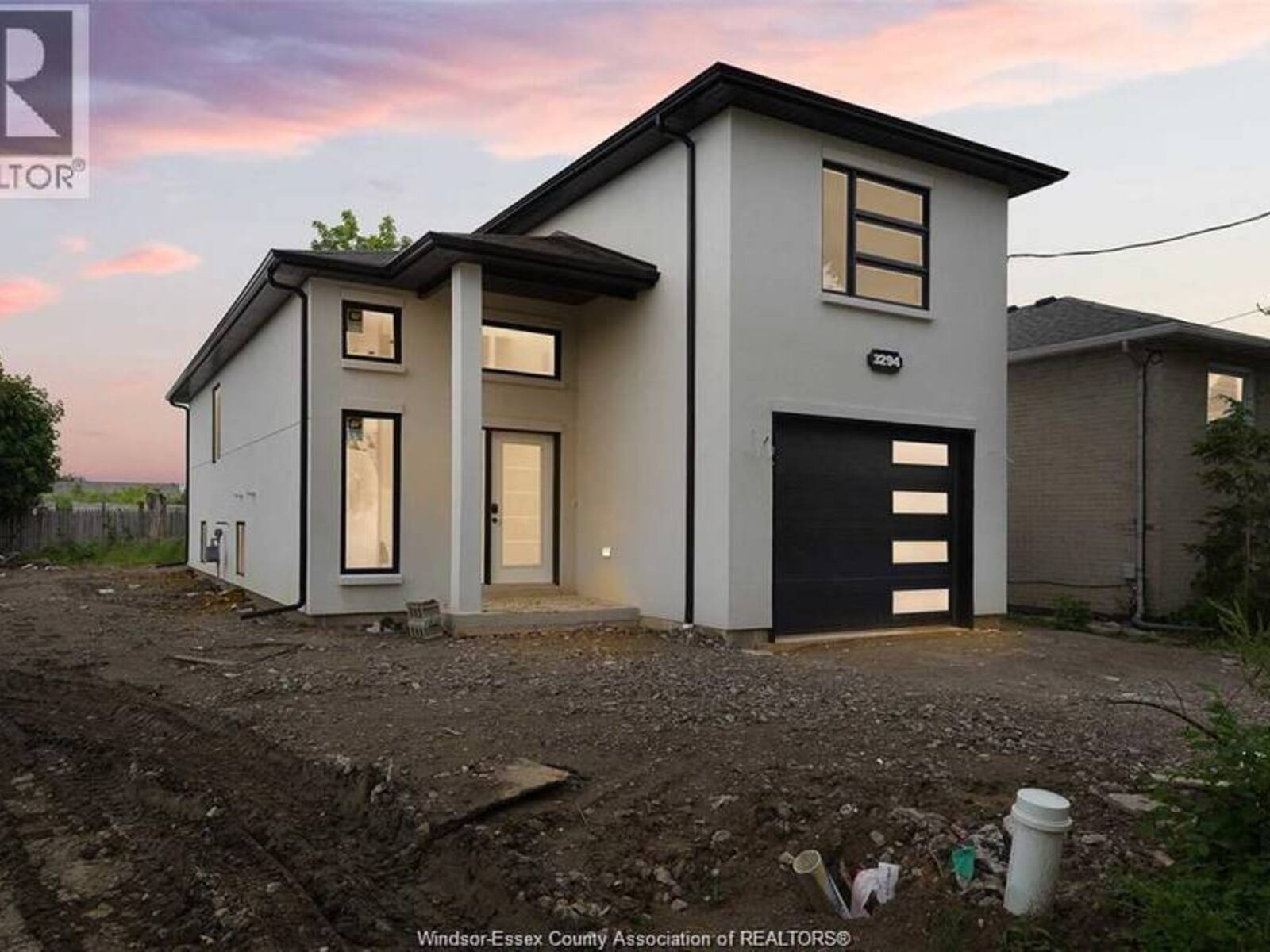 3294 Riberdy, Windsor, Ontario N8W 3T9