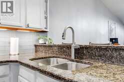 73 Theresa TRAIL | Leamington Ontario | Slide Image Three