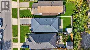 744 MCKAY | Windsor Ontario | Slide Image Thirty-one